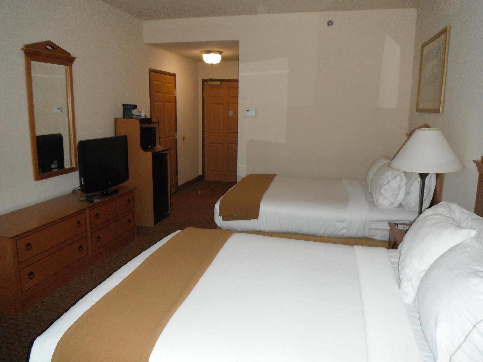 Holiday Inn Express & Suites Glenpool, An Ihg Hotel Екстериор снимка